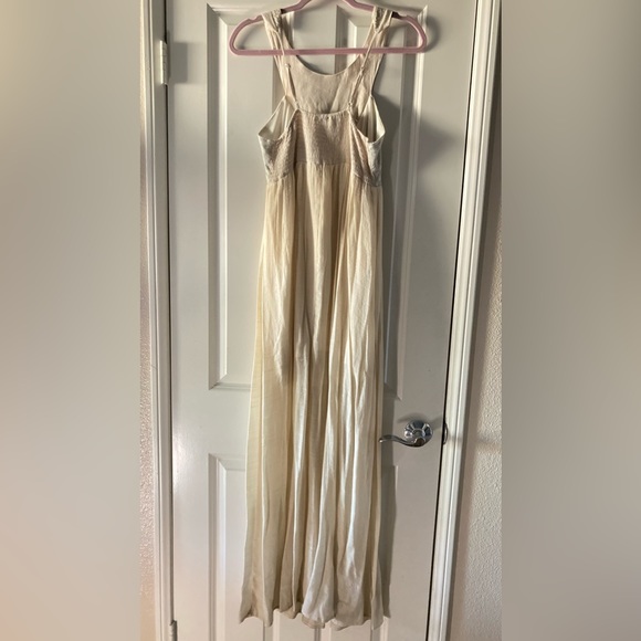 Flying Tomato 🍅 Women’s Maxi Dress - Picture 3 of 5